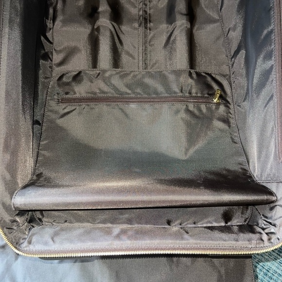 Louis Vuitton Monogram Travel Bag TRADE for backpack - Picture 8 of 13